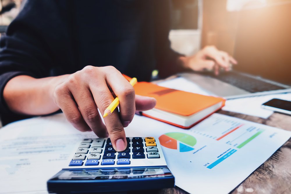 10 Signs Your Business Has Outgrown DIY Bookkeeping